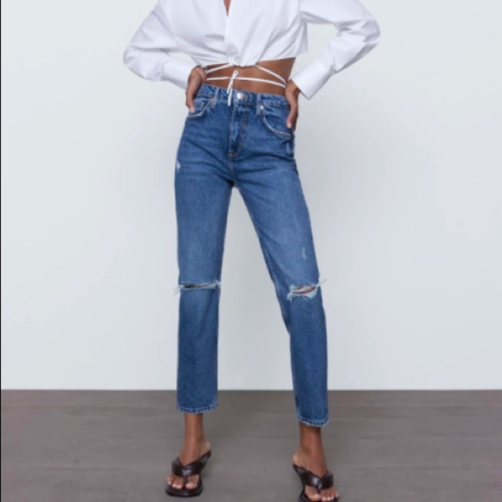 Zara Slim Fit High Rise Ripped Jeans - NWOT